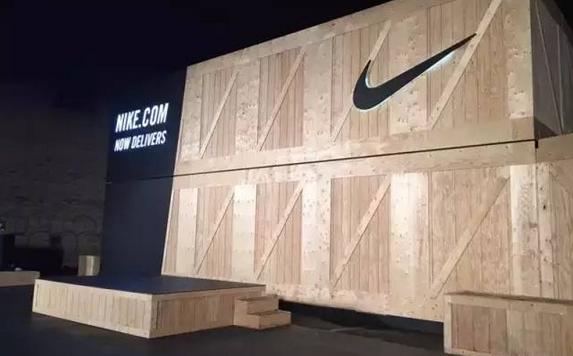 【解密】NIKE的高逼格集装箱货柜展厅如何建成的?(附视频)_物流搜索网