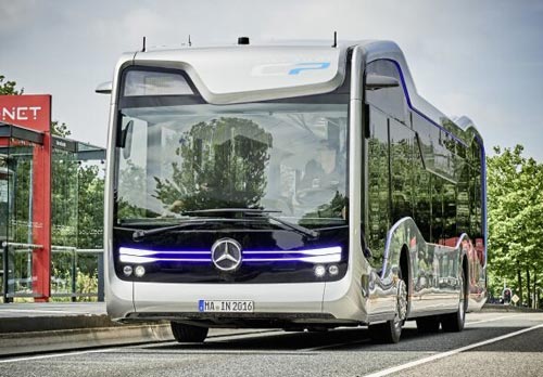 奔驰 Future Bus 上路，首款在公车系统内达到自动驾驶的巴士