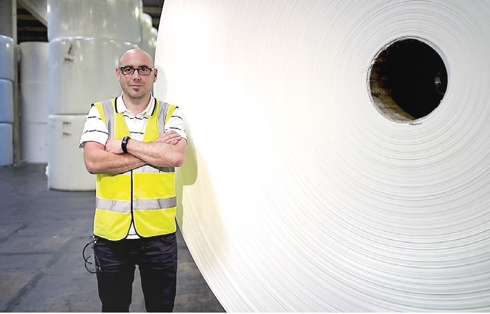 纸卷3.jpg 纸卷3.jpg