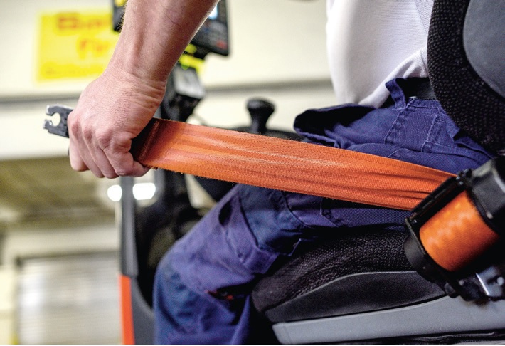 纸卷4 橙色安全带.jpg 纸卷4 橙色安全带.jpg